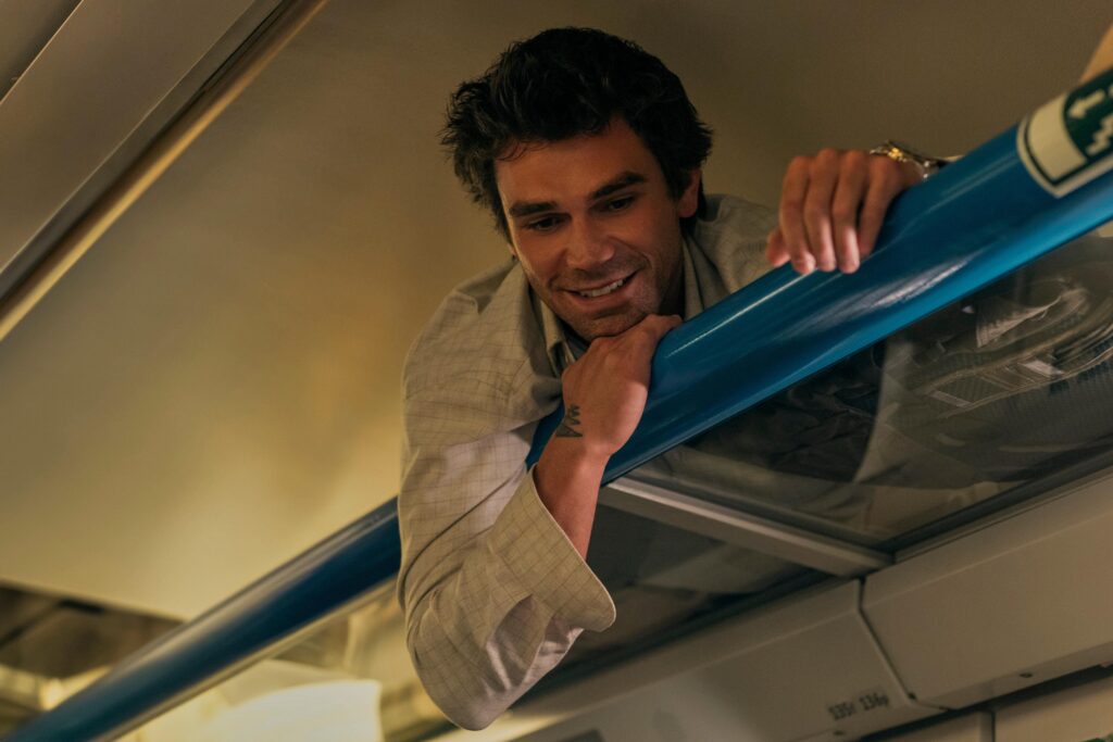 KJ Apa en "El mapa que me lleva a ti"