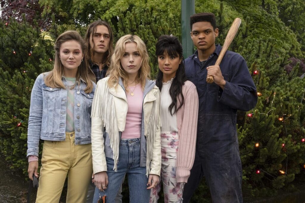 kiernan shipka, totally killer, terror, amazon prime
