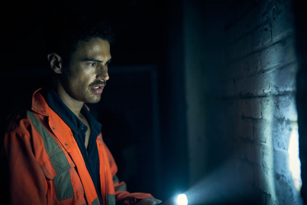 theo james en Fuze