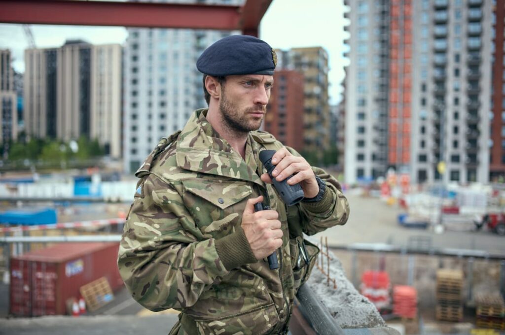 Aaron Taylor johnson en Zona de riesgo